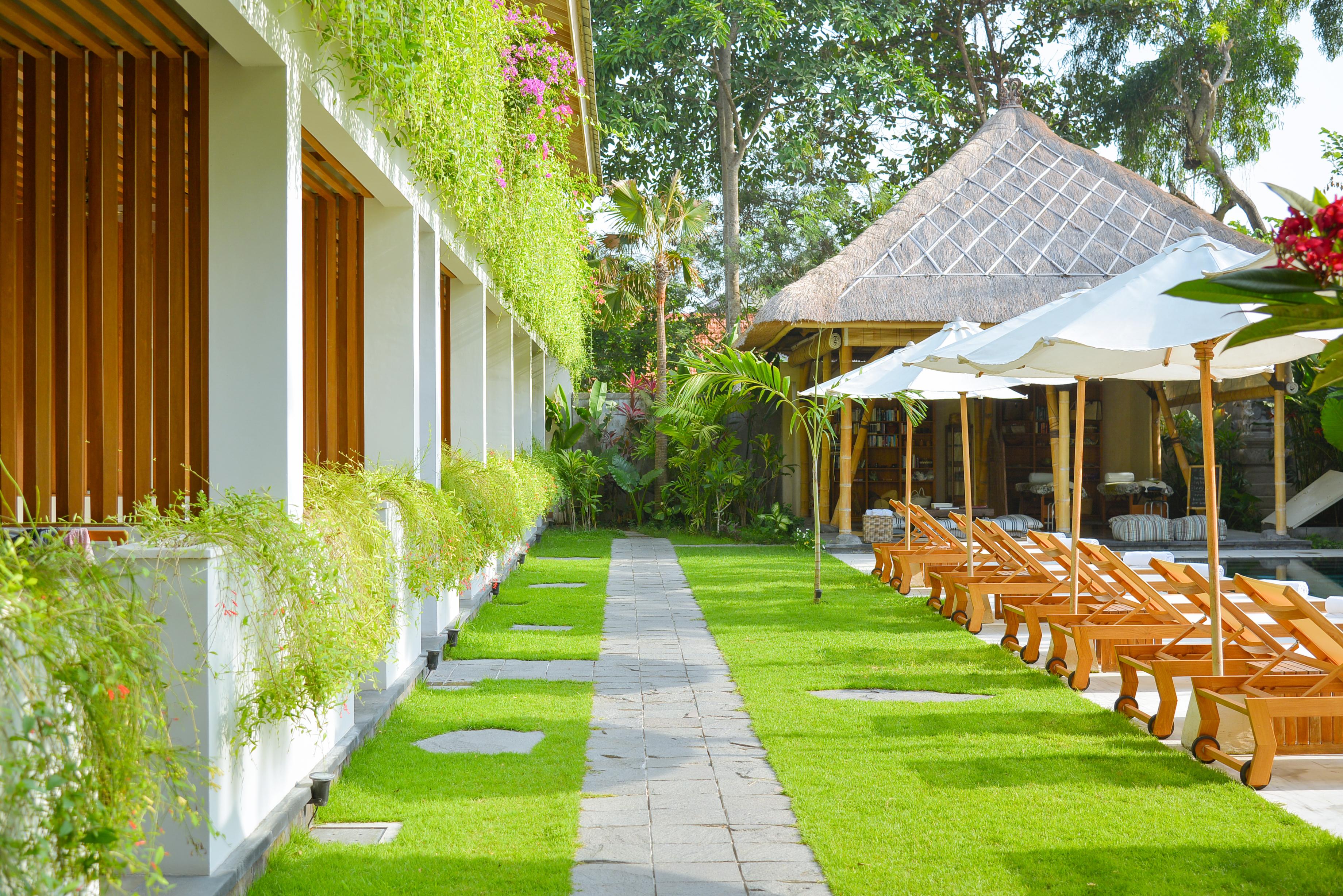 The Open House Jimbaran Bali Hotel Exterior photo